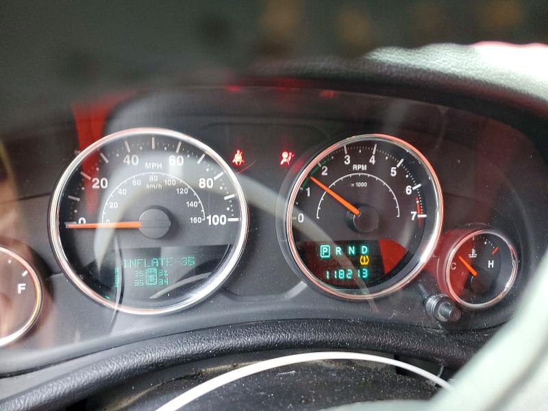 Photo 9 from auction – 2014 JEEP WRANGLER U with VIN 1C4BJWDG5EL289754