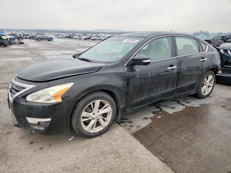 NISSAN ALTIMA 2.5 2015 with VIN 1N4AL3APXFC247645 - Photo from auction