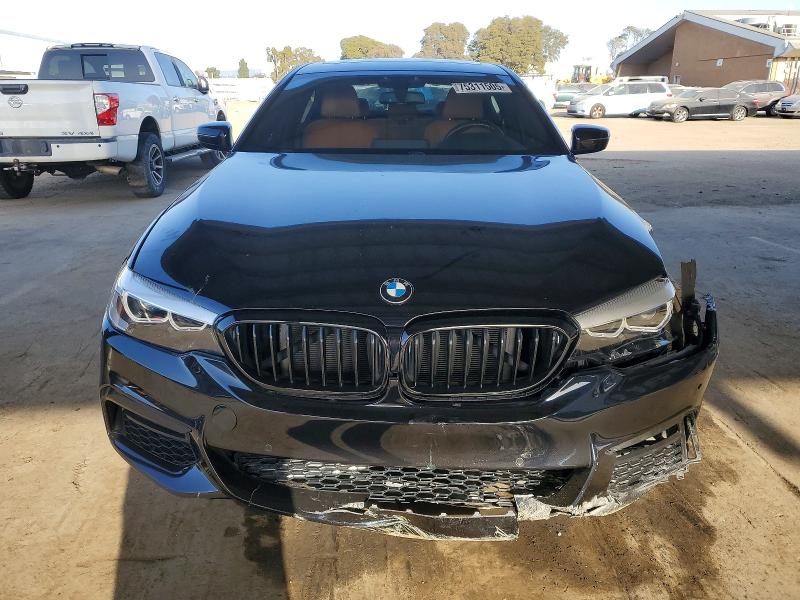 Photo 5 from auction – 2018 BMW 540 with VIN WBAJE5C59JWA96252