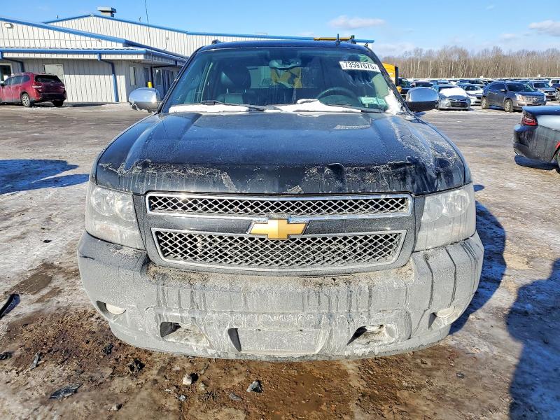 Photo 5 from auction – 2013 CHEVROLET AVALANCHE with VIN 3GNTKGE72DG380988
