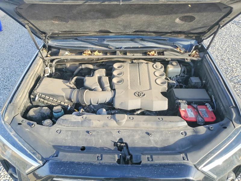 Photo 12 from auction – 2020 TOYOTA 4RUNNER with VIN JTEBU5JR8L5788858