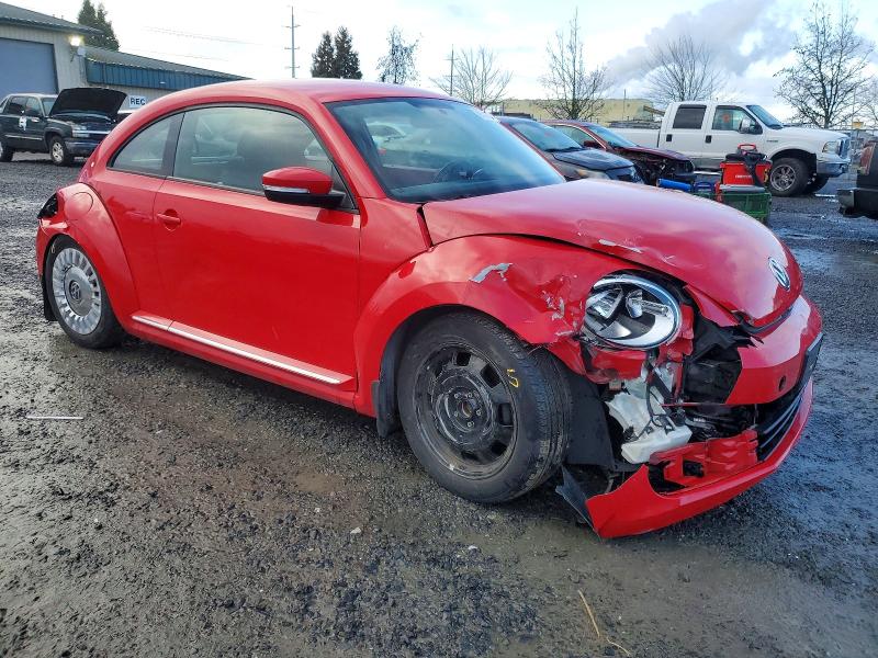 Photo 4 from auction – 2014 VOLKSWAGEN BEETLE with VIN 3VWHP7AT1EM602391
