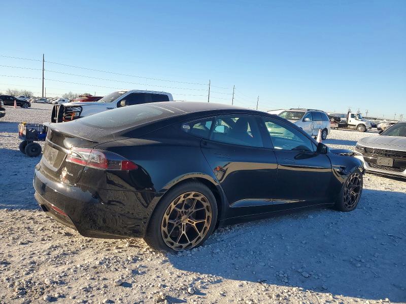 Photo 3 from auction – 2021 TESLA MODEL S with VIN 5YJSA1E63MF447132