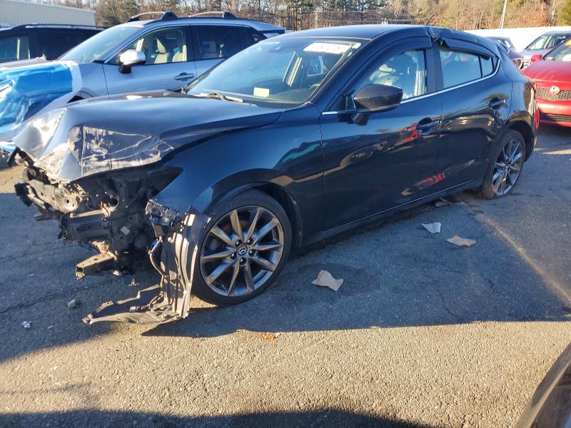 MAZDA 3 2018 with VIN 3MZBN1L35JM227900 - Photo from auction