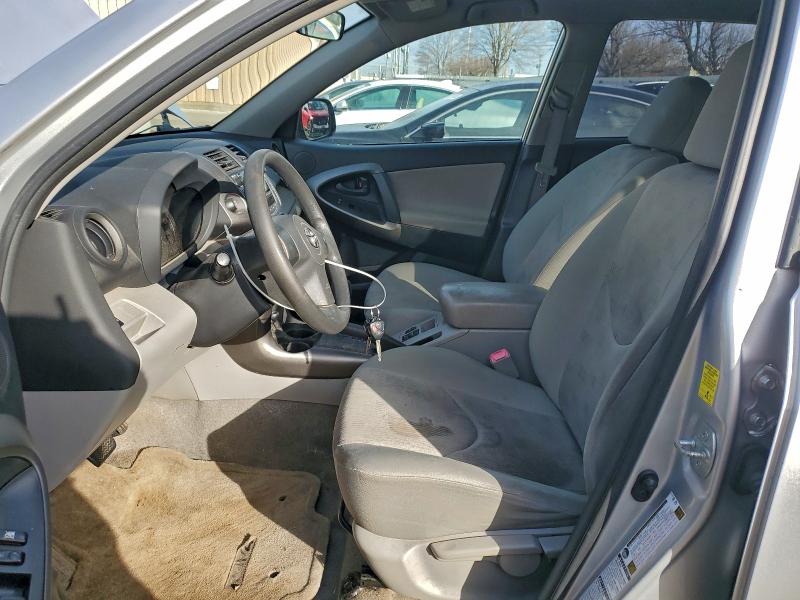 Photo 7 from auction – 2010 TOYOTA RAV4 with VIN JTMBF4DV6AD036550