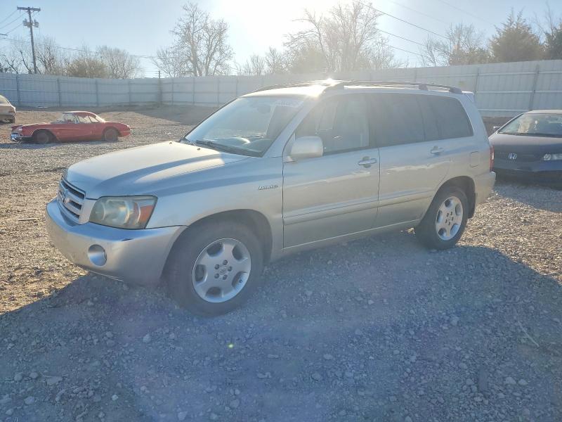 TOYOTA HIGHLANDER 2004 with VIN JTEDP21A440025758 - Photo from auction