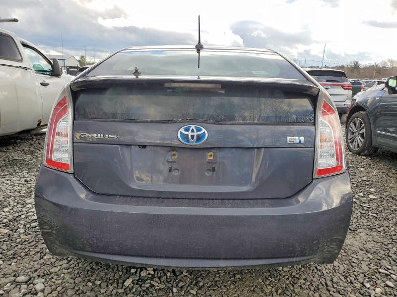 Photo 6 from auction – 2015 TOYOTA PRIUS with VIN JTDKN3DU7F1959701