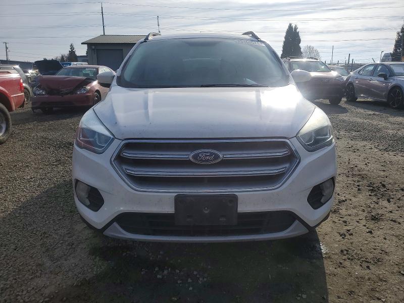 Photo 5 from auction – 2017 FORD ESCAPE with VIN 1FMCU9G97HUE95615