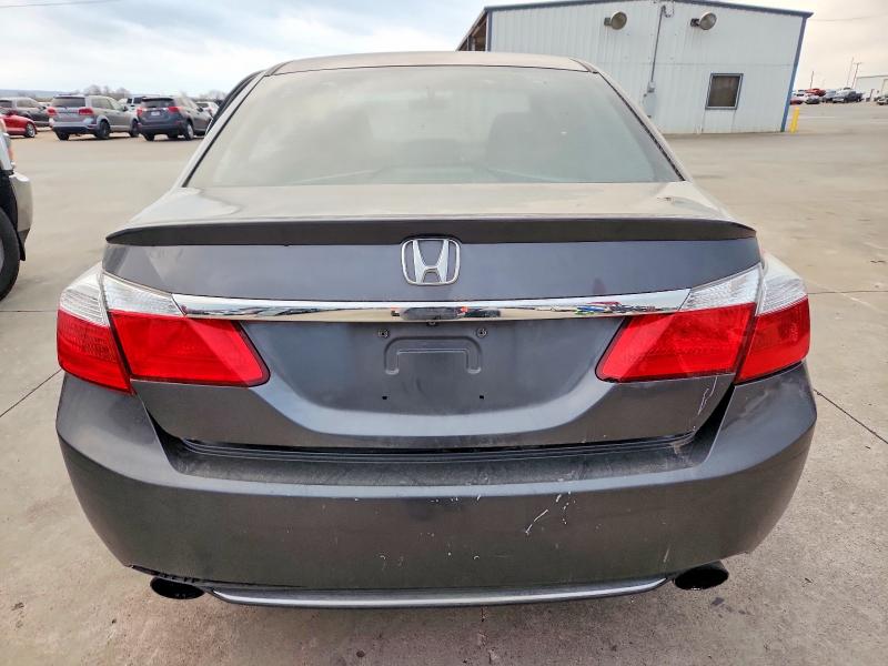 Photo 6 from auction – 2015 HONDA ACCORD SPO with VIN 1HGCR2F57FA163637