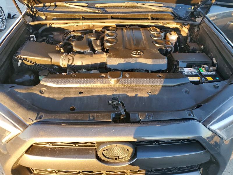 Photo 12 from auction – 2020 TOYOTA 4RUNNER SR with VIN JTEZU5JR5L5225491