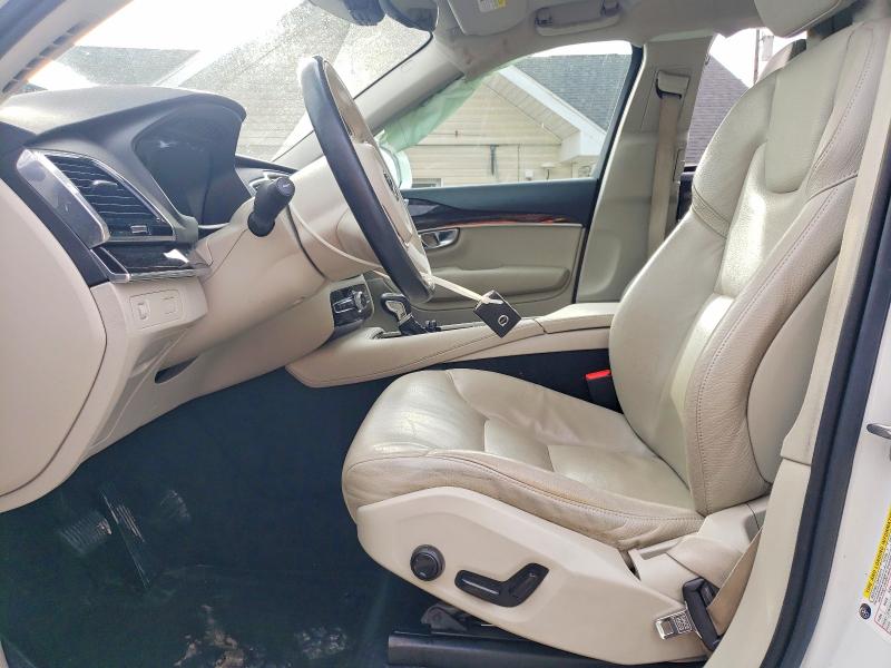 Photo 7 from auction – 2018 VOLVO XC90 T6 with VIN YV4A22PK2J1386463