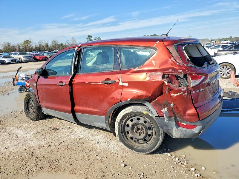 Photo 2 from auction – 2016 FORD ESCAPE S with VIN 1FMCU0F77GUA38541