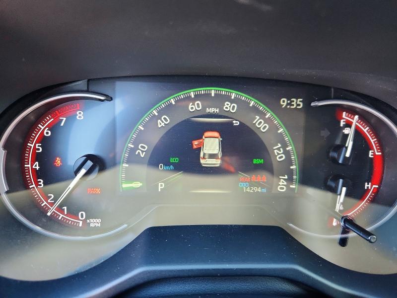 Photo 9 from auction – 2025 TOYOTA RAV4 XLE P with VIN 2T3A1RFV6SW545157