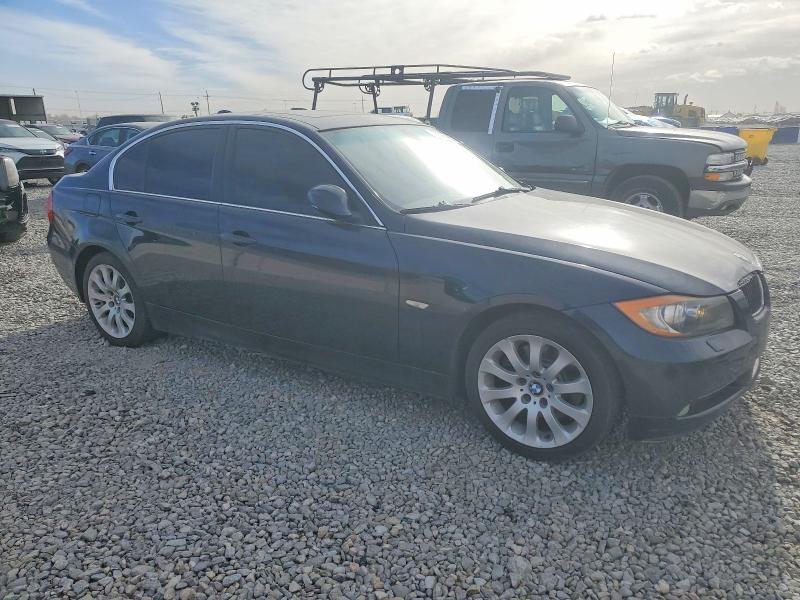 Photo 4 from auction – 2006 BMW 330 with VIN WBAVD335X6KL52693