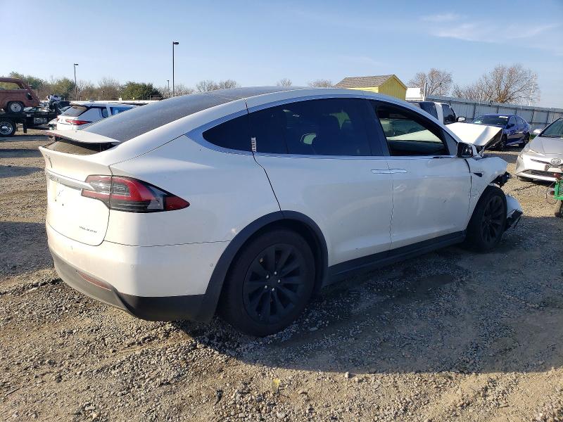 Photo 3 from auction – 2021 TESLA MODEL X with VIN 5YJXCAE21MF324832
