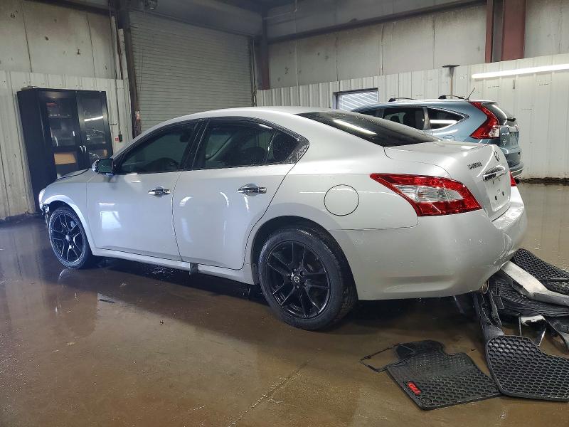 Photo 2 from auction – 2011 NISSAN MAXIMA S with VIN 1N4AA5AP2BC802941