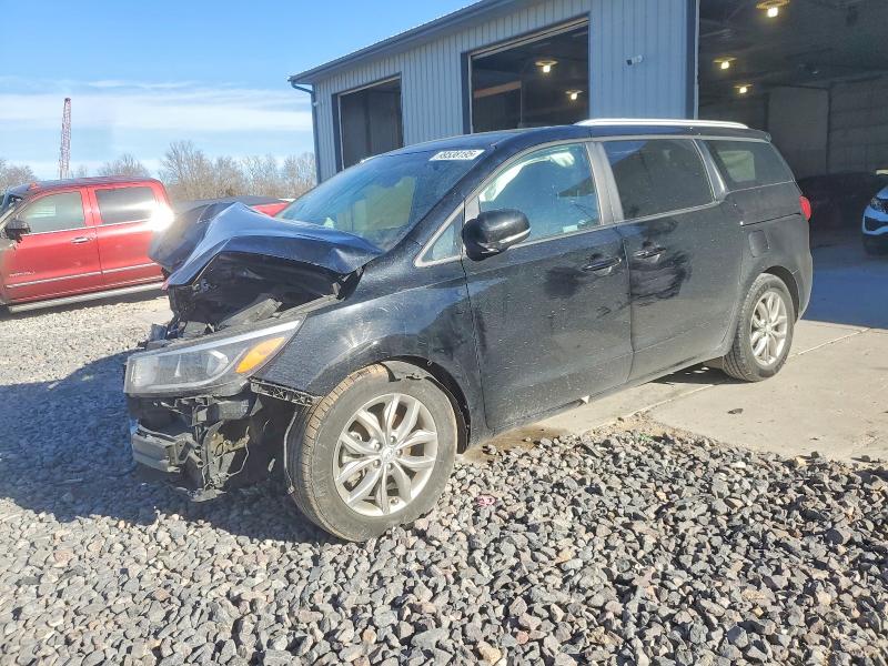 KIA SEDONA LX 2019 with VIN KNDMB5C14K6500529 - Photo from auction