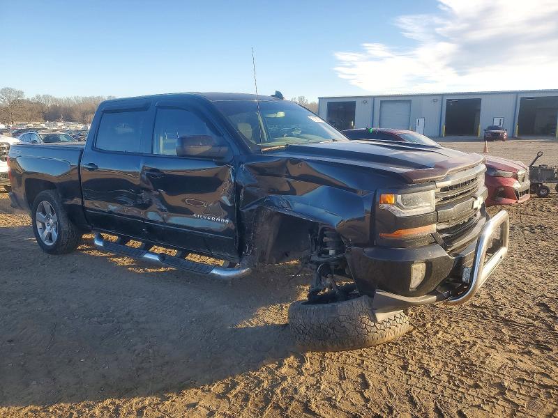 Photo 4 from auction – 2017 CHEVROLET SILVERADO with VIN 3GCUKREC1HG409893