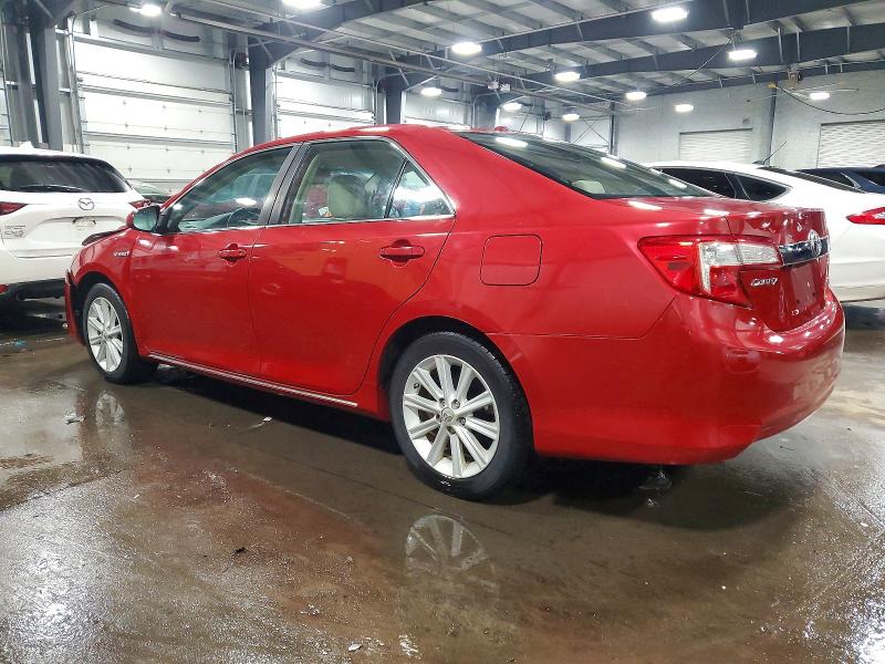 Photo 2 from auction – 2012 TOYOTA CAMRY HYBR with VIN 4T1BD1FK5CU026761