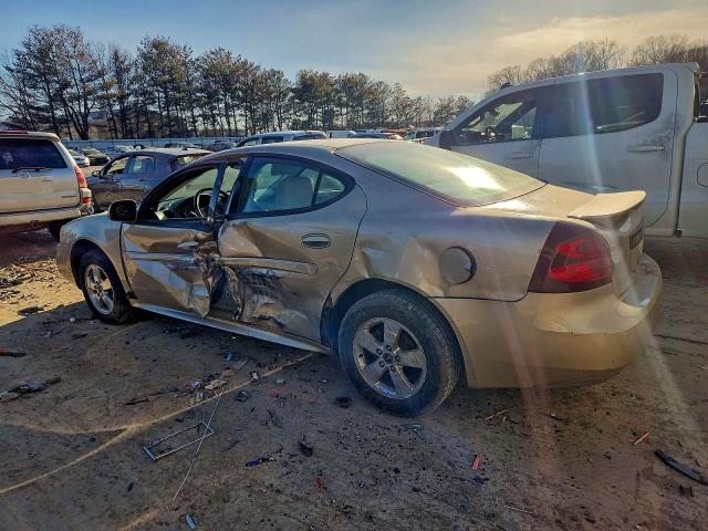 Photo 2 from auction – 2005 PONTIAC GRAND PRIX with VIN 2G2WP522951260219