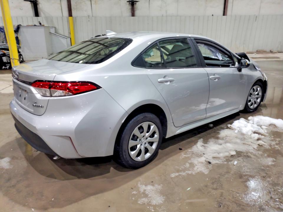 Photo 3 from auction – 2024 TOYOTA COROLLA with VIN JTDBCMFE0RJ028706