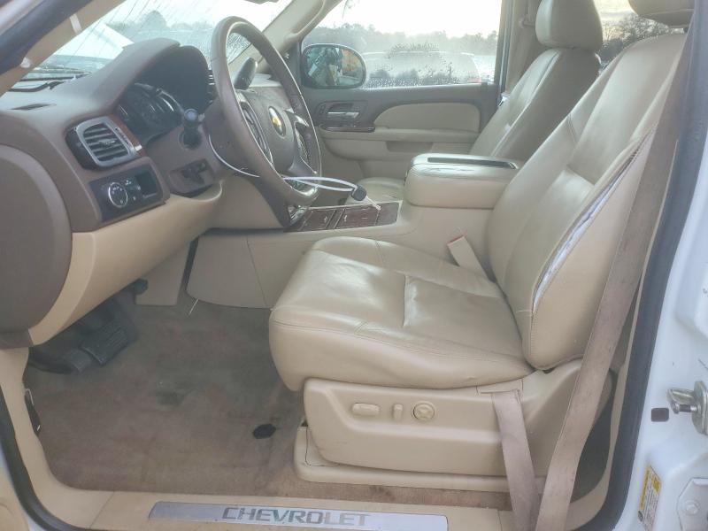 Photo 7 from auction – 2011 CHEVROLET TAHOE C150 with VIN 1GNSCCE03BR174001