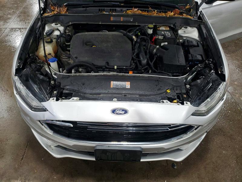 Zdjęcie 11 z aukcji – 2017 FORD FUSION z VIN 3FA6P0HD1HR335783
