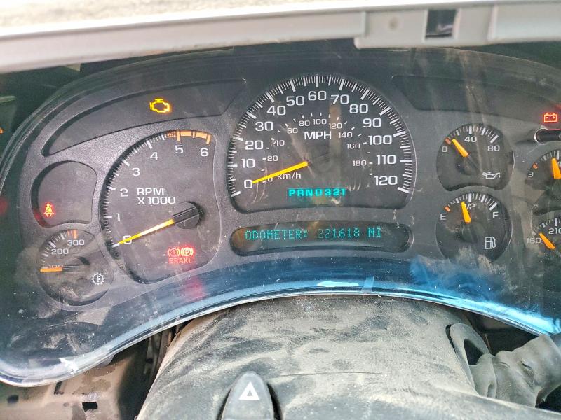 Photo 9 from auction – 2005 CHEVROLET SILVERADO with VIN 1GCHK23245F907361