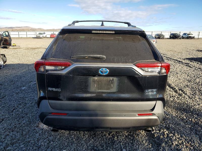 Photo 6 from auction – 2021 TOYOTA RAV4 with VIN 4T3D6RFV7MU025342