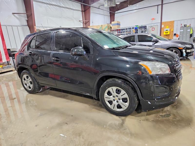 Photo 4 from auction – 2016 CHEVROLET TRAX LS with VIN KL7CJKSB8GB748107