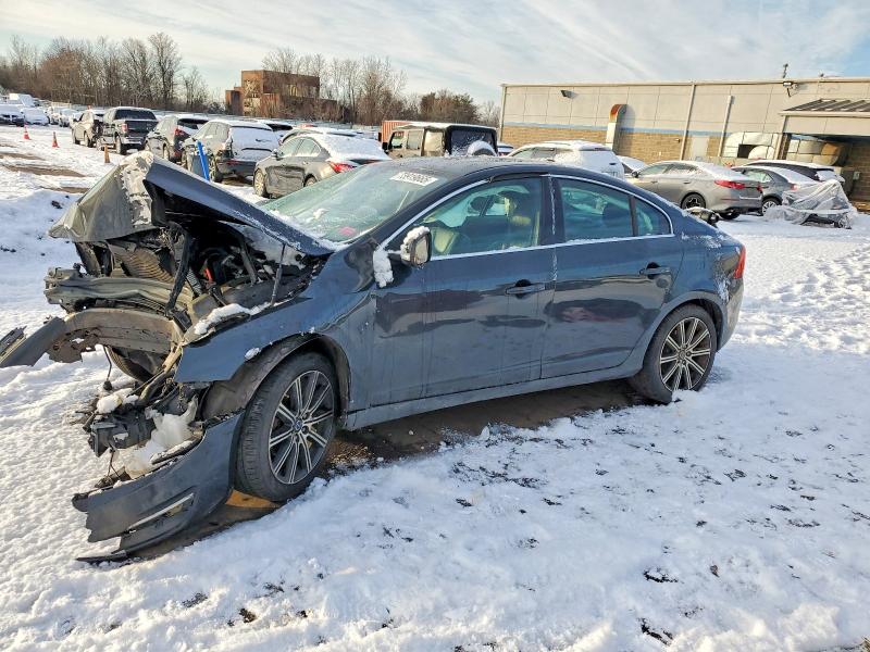 VOLVO S60 PREMIE 2015 with VIN YV126MFB4F1299822 - Photo from auction