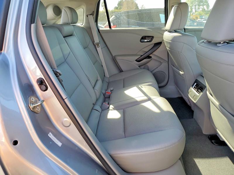 Photo 11 from auction – 2017 ACURA RDX with VIN 5J8TB3H57HL007662