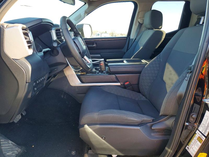 Photo 7 from auction – 2022 TOYOTA TUNDRA DOU with VIN 5TFLA5DA3NX009669