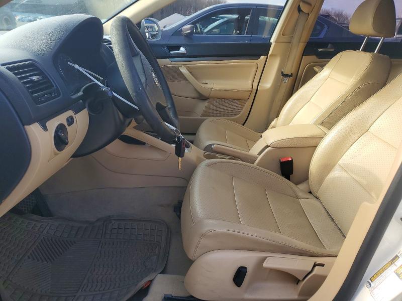Photo 7 from auction – 2009 VOLKSWAGEN JETTA SE with VIN 3VWTZ71K49M250912