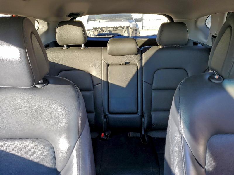 Photo 10 from auction – 2017 HYUNDAI TUCSON LIM with VIN KM8J33A29HU350191