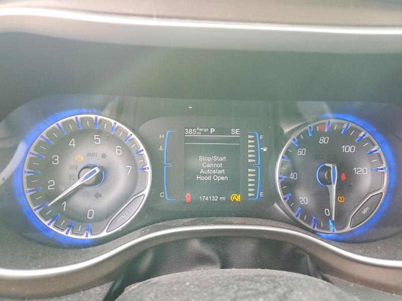 Photo 9 from auction – 2017 CHRYSLER PACIFICA with VIN 2C4RC1BG5HR708244