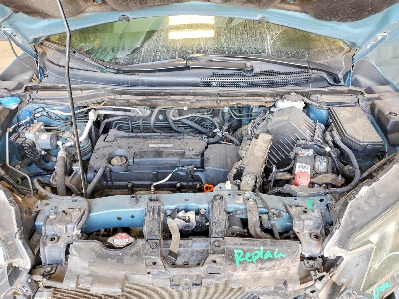 Photo 12 from auction – 2016 HONDA CR-V SE with VIN 2HKRM3H42GH560023