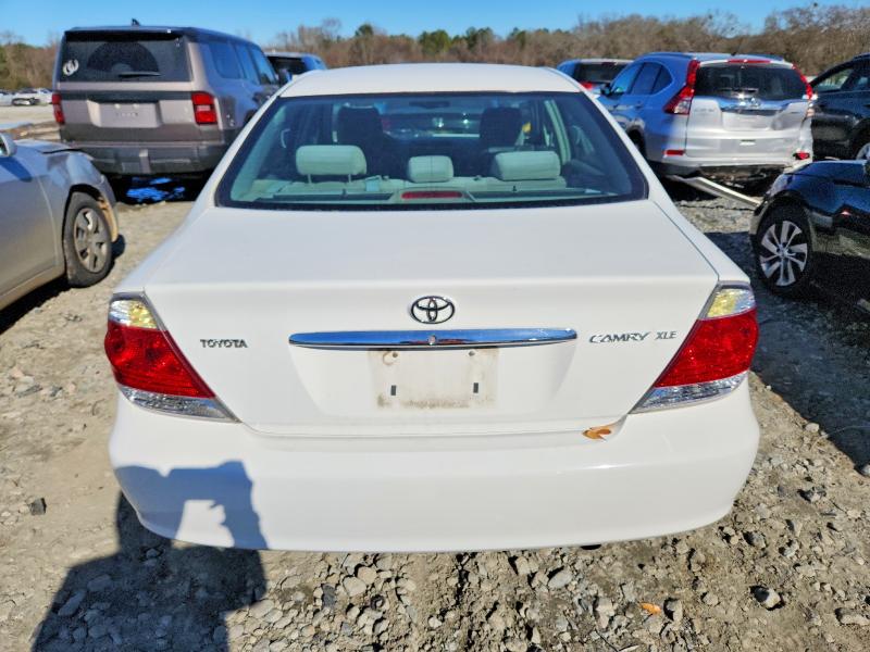 Photo 6 from auction – 2005 TOYOTA CAMRY LE with VIN 4T1BE30K75U408973