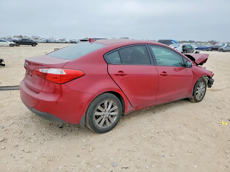 Photo 3 from auction – 2014 KIA FORTE LX with VIN KNAFX4A6XE5215313