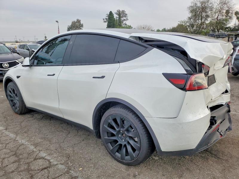 Photo 2 from auction – 2024 TESLA MODEL Y with VIN 7SAYGDED8RF094681