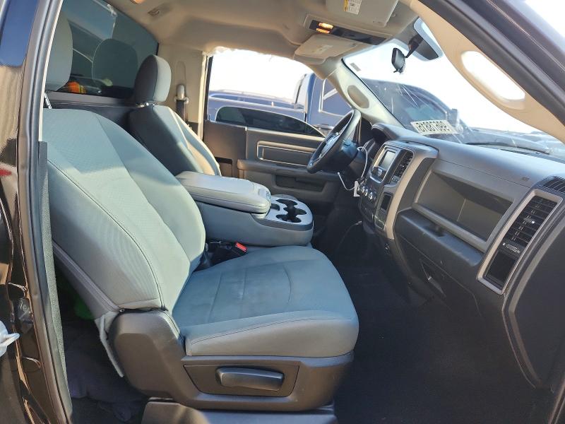 Photo 10 from auction – 2017 RAM 1500 ST with VIN 3C6JR6AG5HG773909