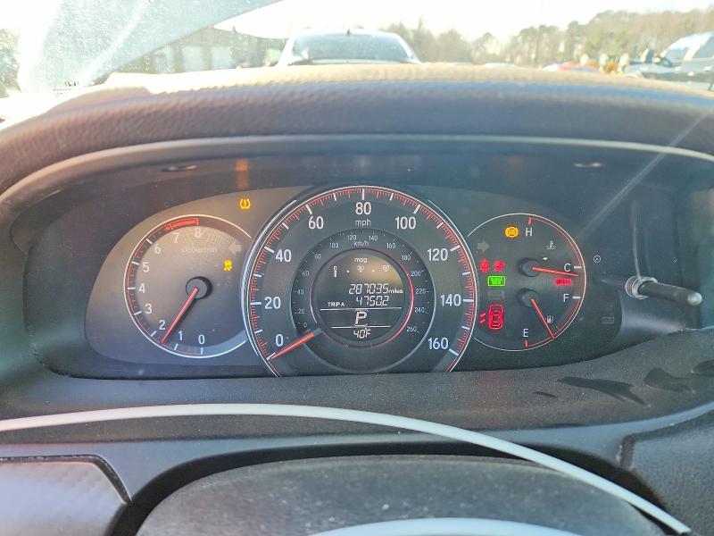 Photo 9 from auction – 2017 HONDA ACCORD with VIN 1HGCR2F56HA078825