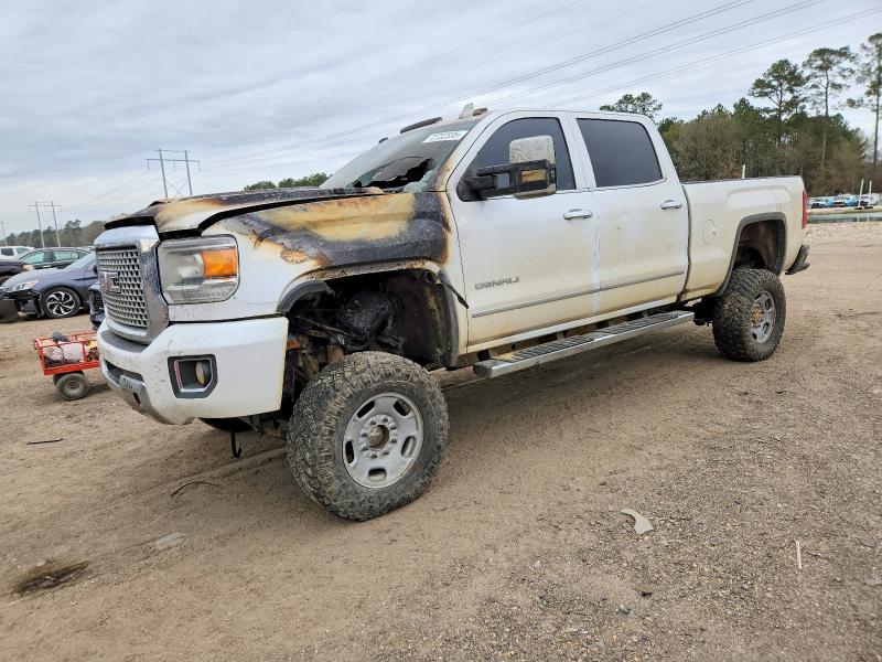 GMC SIERRA 2018 with VIN 1GT12UEY2JF245014 - Photo from auction