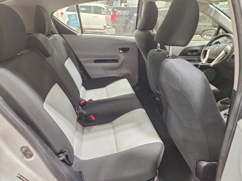 Photo 10 from auction – 2013 TOYOTA PRIUS C with VIN JTDKDTB30D1536985