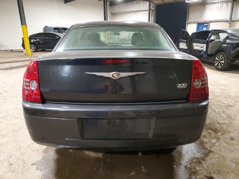 Photo 6 from auction – 2009 CHRYSLER 300 LX with VIN 2C3KA43D89H618546