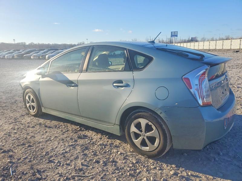 Photo 2 from auction – 2013 TOYOTA PRIUS with VIN JTDKN3DU4D5634073