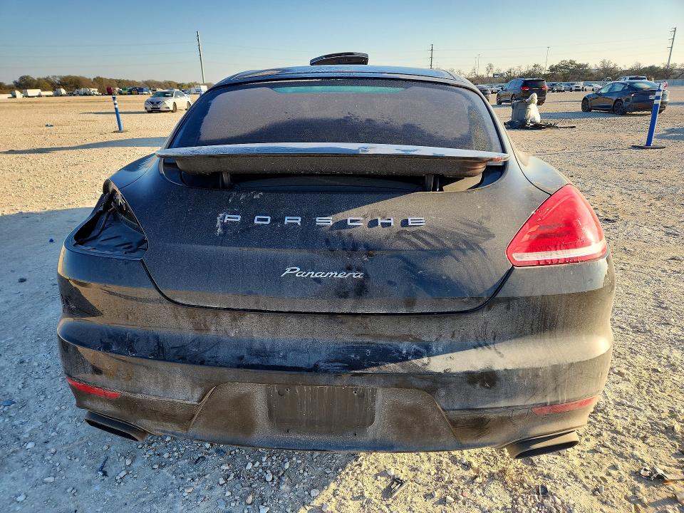 Photo 6 from auction – 2014 PORSCHE PANAMERA with VIN WP0AA2A74EL009430