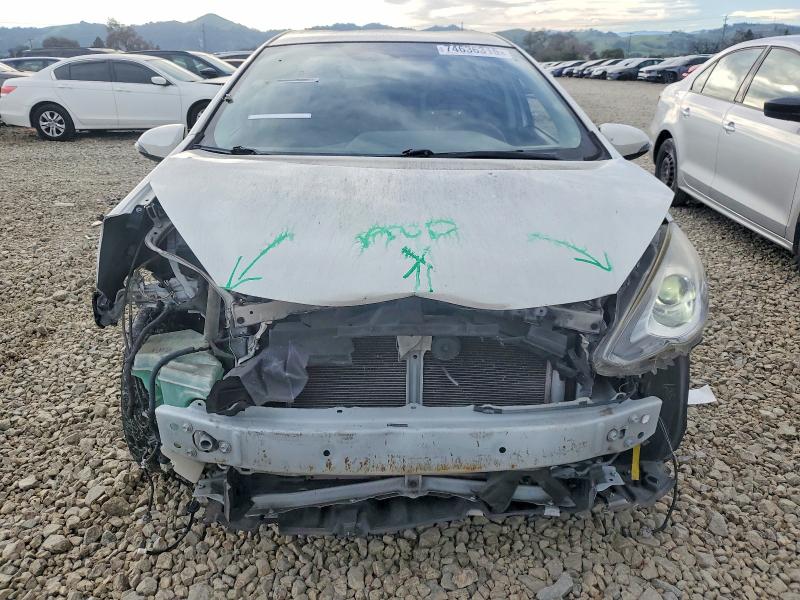 Photo 5 from auction – 2015 TOYOTA PRIUS C with VIN JTDKDTB33F1097607