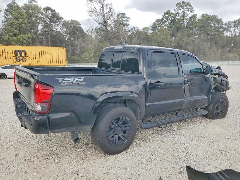 Photo 3 from auction – 2021 TOYOTA TACOMA DOU with VIN 3TYAX5GN0MT019573