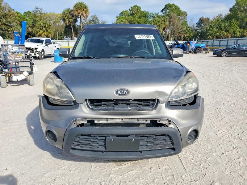 Photo 5 from auction – 2012 KIA SOUL + with VIN KNDJT2A69C7375357